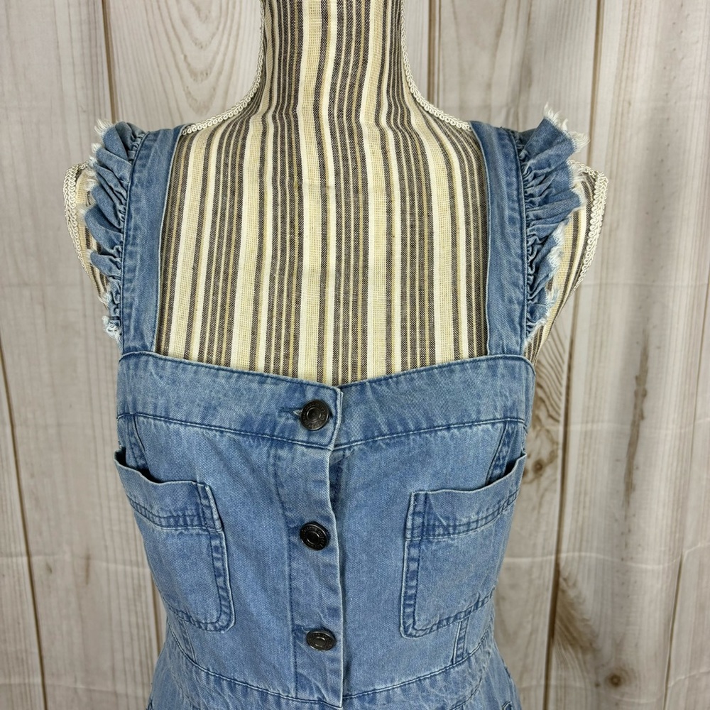 Cupcakes and Cashmere Ladonna Washed Denim Button Up Dress Chambray Size 8 - Picture 3 of 11